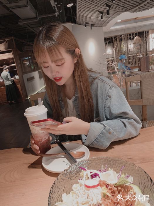 云水瑶意境云南菜餐厅(大悦城店)大堂图片