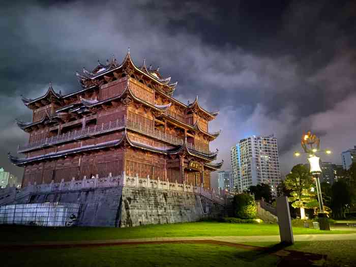 星力城-"都匀第二家购物中心 先天硬伤比较大 街区."-大众点评移动版