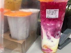 -CoCo都可(八达商城店)