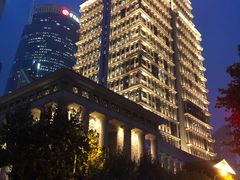-陆家嘴空中步行连廊
