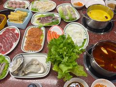 -四囍码头海鲜烧烤自助火锅(外滩南京东路悦荟广场店)