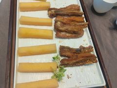 -香山湖家家宴(中山陵店)