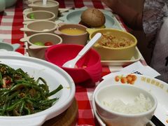 芝士牛肉饼牛肉焖饭儿童餐-西贝(宝乐汇店)