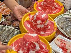 -四囍码头海鲜烧烤自助火锅(外滩南京东路悦荟广场店)