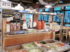 -江南猪肉商会无限续吃(弘大店)