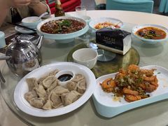 -YI PIN JU 一品居中餐厅 中国超市