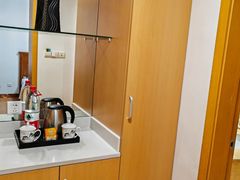 -上海市保健医疗中心