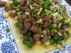 -聚八方土菜馆(余松路店)