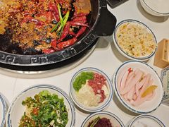 -卤校长老火锅(杨家坪直营店)
