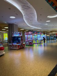 -卡通尼乐园(新达汇三林店)