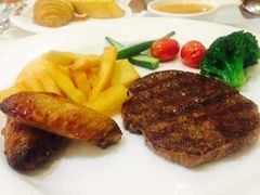 -斗牛士牛排餐厅(嘉里汇店)