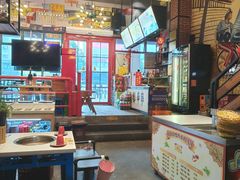 -钢管厂五区小郡肝串串香火锅(梅川路店)