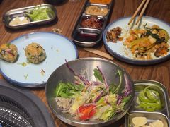 -明洞阿姨·韩式酱蟹烤肉·创意料理(三元桥店)