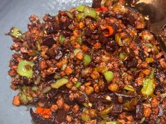 -云海肴·汽锅鸡·云南菜(天山百盛优客店)