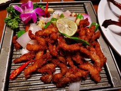 柠檬叶酥小排-老滇山寨•云南特色菜•地方菜•民族风情歌舞表演(金碧店)