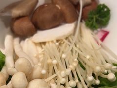 -左庭右院鲜牛肉火锅(长泰广场店)