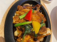 -千灯盛汇·头牌粤菜(致越优城店)