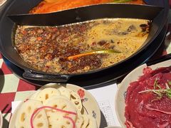 -赵美丽重庆火锅(西安直营总店)