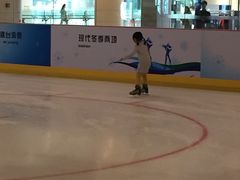 -全明星滑冰俱乐部(万象城店)