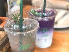 -Chom Cafe and Restaurant