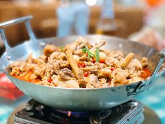 -昱龙大盆牛蛙馆(三兴街总店)