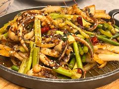 -侬佳蒸菜馆(听潮店)