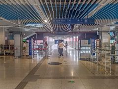-国际港务区(地铁站)