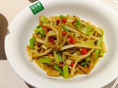 -绿草地·湘菜(悦方ID mall店)