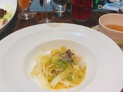 -YUE·6·西式融合餐厅(外滩六号店)
