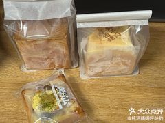 -君之狮子山·轻糖烘焙(松江印象城店)