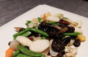 Eight Scenic Views of Yanjing