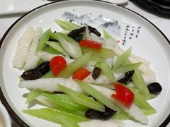 -宁波石浦大饭店(新材料城店)