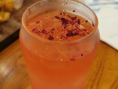 -more than meow吴止猫主题餐厅(承德 中船汇店)