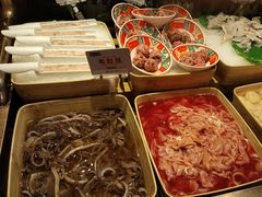 -享遇.锅姥姥牛排海鲜自助(小寨店)