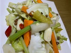 自制泡菜-铸钟褡裢火烧(西三环紫竹桥店)