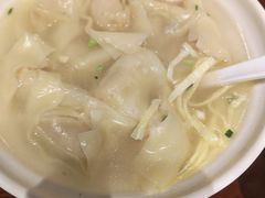 刀鱼馄饨-老半斋(福州路店)