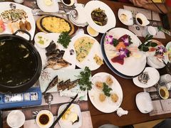 -青瓦餐厅·生鱼片·韩园烤肉(西塔店)