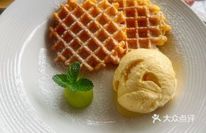 Waffle with Ice Cream