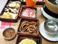 -菌小白·野生菌火锅(时尚天河店)