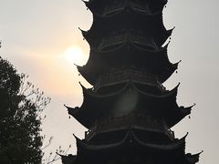 -龙华寺