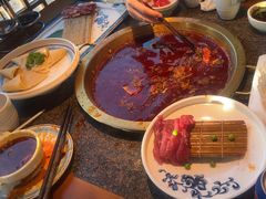 -小天鹅火锅·一线江景洪鼎旗舰店(洪崖洞店)