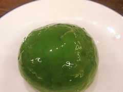 麦青爆浆榴莲青团-佬泰丰斋· 乌镇茶食餐厅