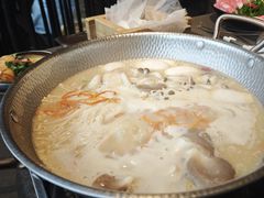 -捞王锅物料理(上海世茂广场店)