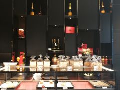 -Salon de The de Joel Robuchon(外滩18号店)