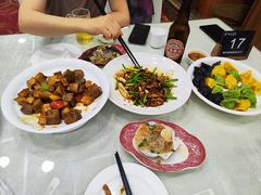 -良友·海鲜青岛菜·海肠捞饭(五四广场店)