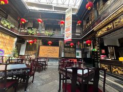 -蔼若春.传承三十年云南菜(金碧公园店)