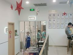 -龙格亲子游泳·水育早教运动中心(绿宝中心)