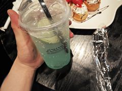 -StayReal Cafe(长宁来福士广场东八区店)