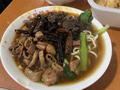 -老窦肥肠板面
