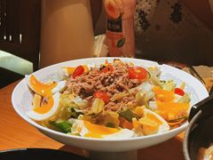 溏心蛋金枪鱼沙拉-二丁目食堂(铁西星摩尔店)